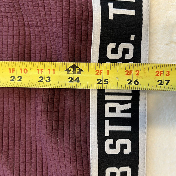 Adidas Women’s The Brand With The 3 Stripes Sweatshirt Burgundy Size Large - Picture 5 of 6